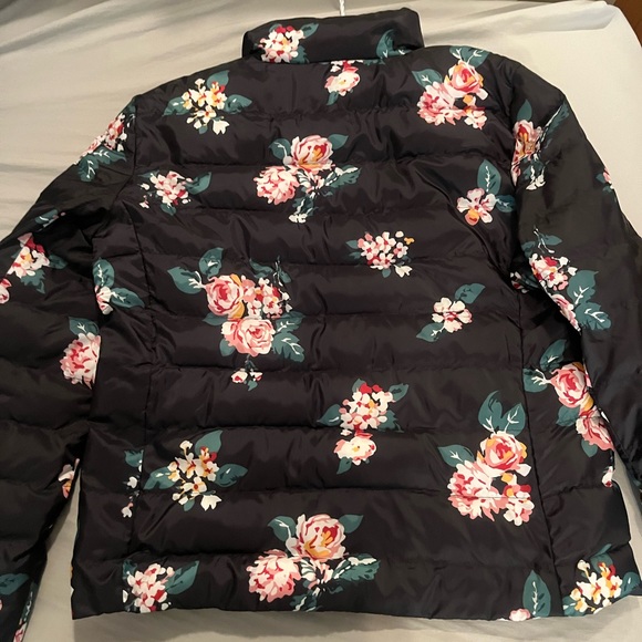 Loft puffy jacket, only worn once, women’s size large - Picture 1 of 3